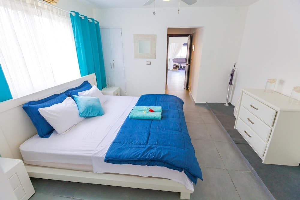 Punta Cana Beachfront Apartment With BBQ Private Terrace — 23