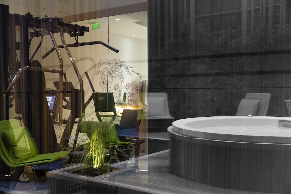 Le Cinq Codet — 4