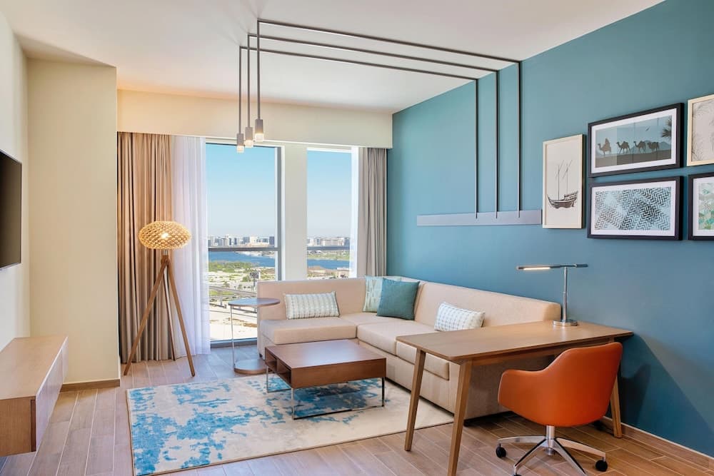 Element Al Jaddaf, Dubai — 11