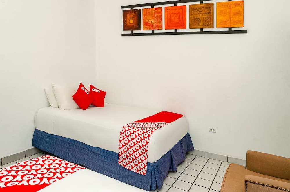 OYO Hotel Cabo Del Sur, Cabo San Lucas — 10