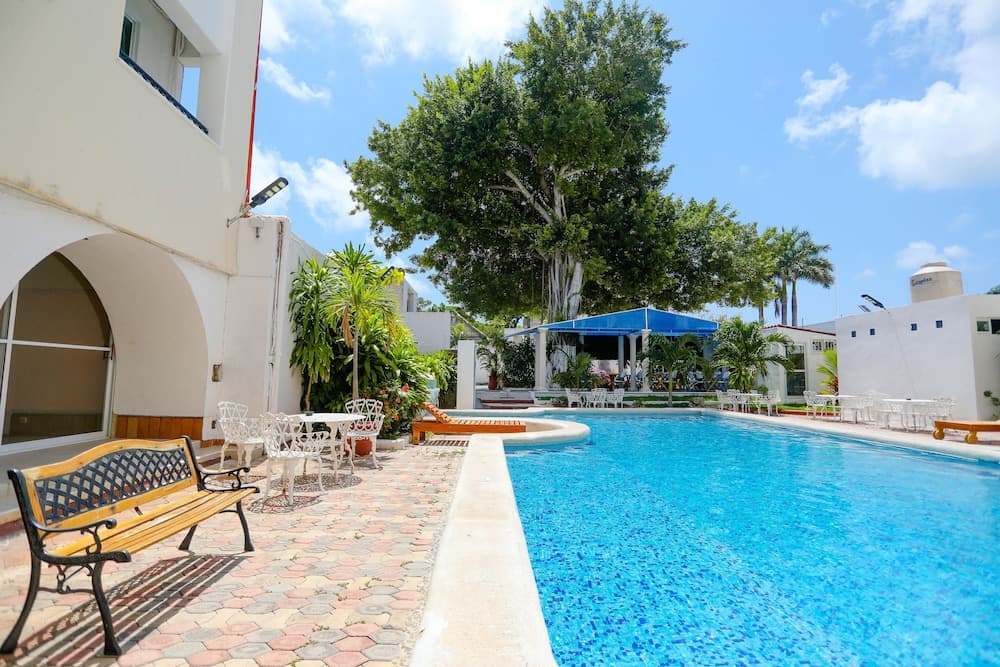 Hotel Maria de Lourdes Cancun — 11