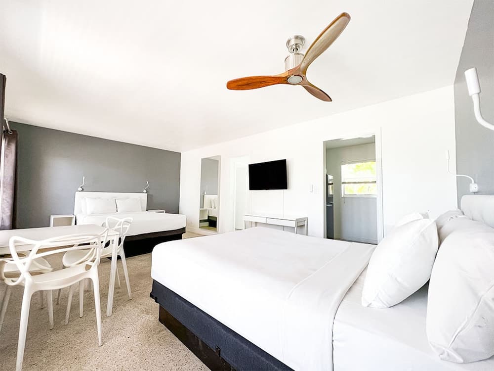 Winterset A North Beach Village Resort Hotel — 23