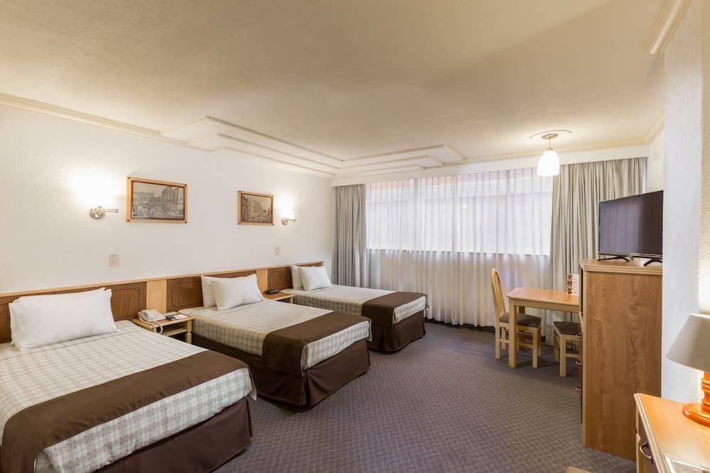 Hotel Estoril — 7
