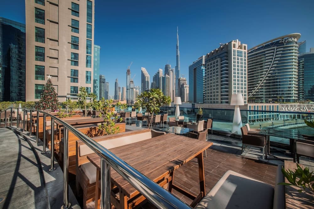 Radisson Blu Hotel Dubai Waterfront — 11