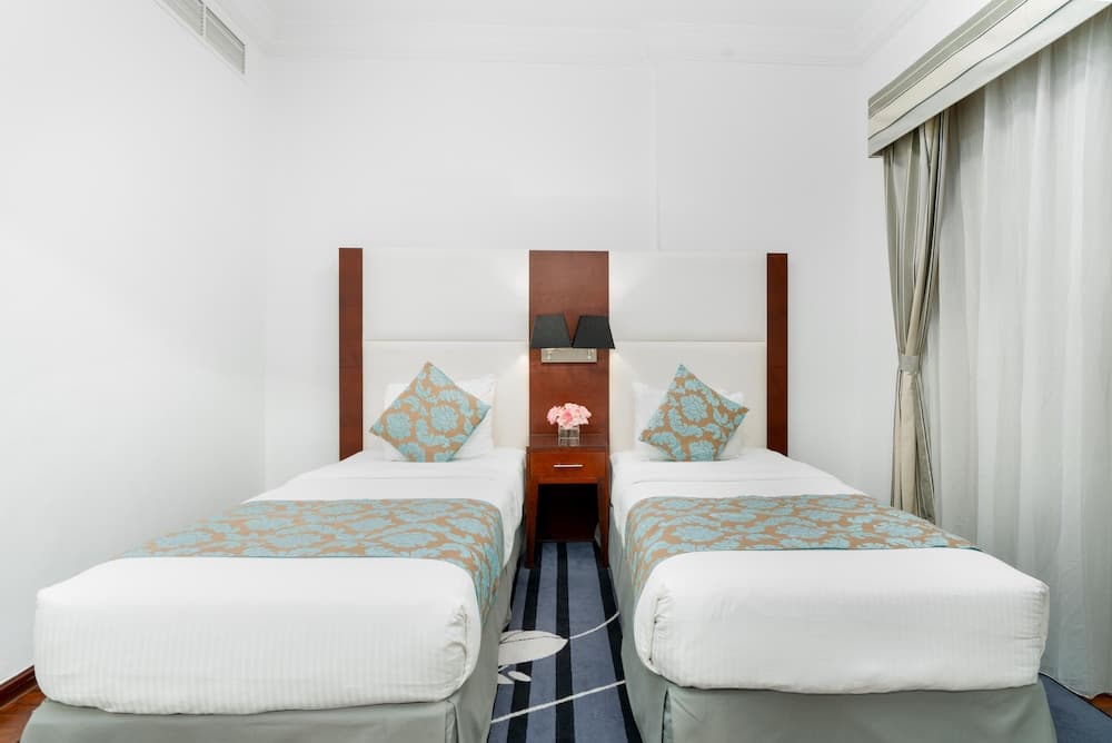 Hotel y Residencias Golden Sands — 6