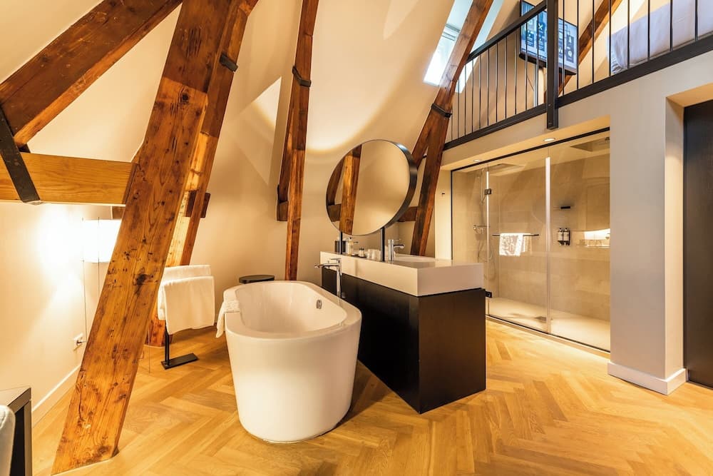 Pestana Amsterdam Flussufer — 9