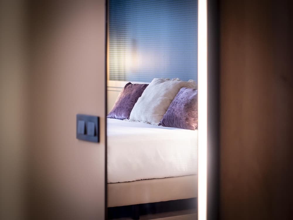 Arcelon Hotel — 24