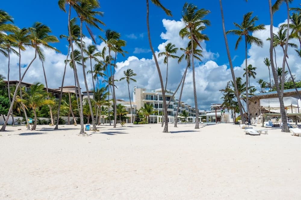 Stylish 3-bedroom Apartment Near the Bavaro Beach — 10