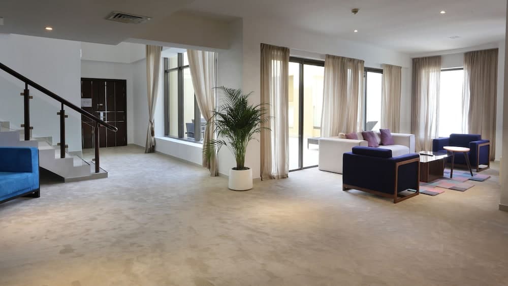 Ramada Hotel e Suite by Wyndham Dubai JBR — 13