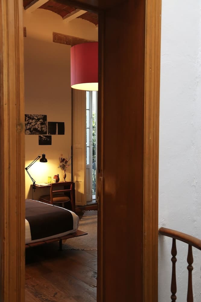El Patio 77 — 27