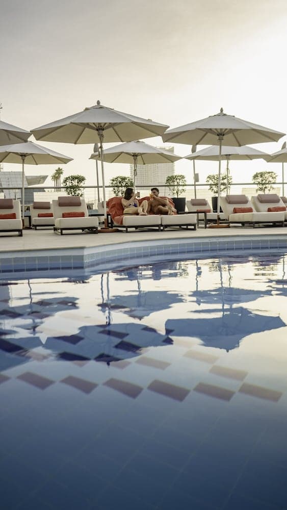 Towers Rotana — 16