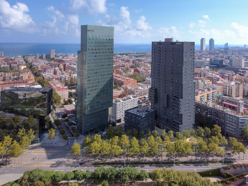 Melia Barcelona Sky — 17