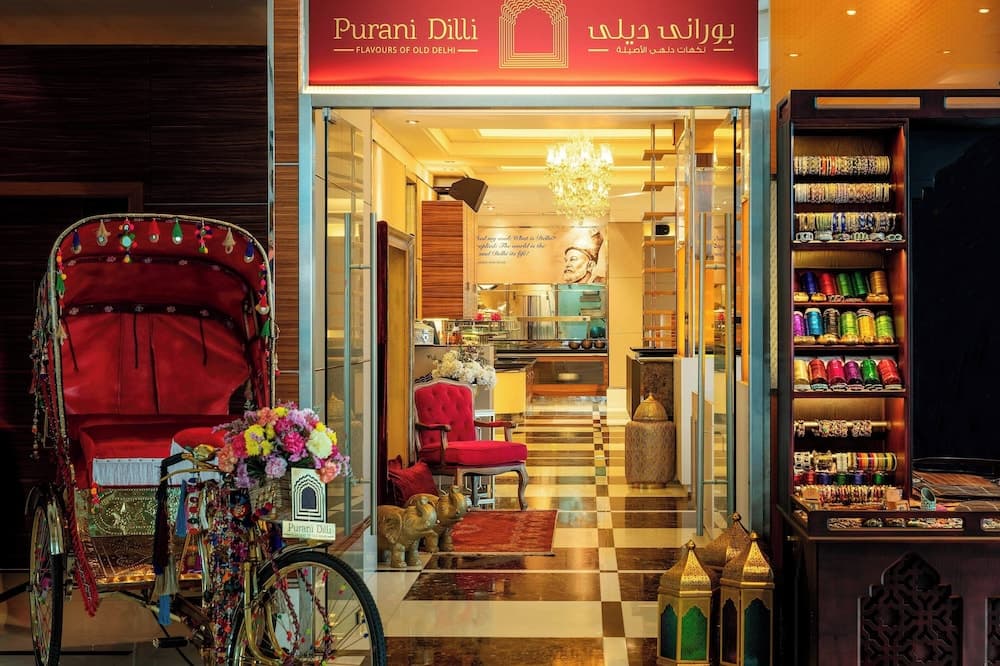 Four Points by Sheraton Bur Dubai — 4
