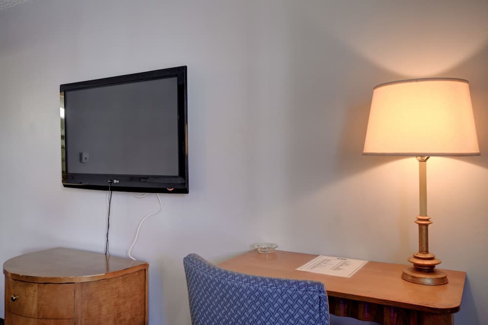 Aviation Inn — 20