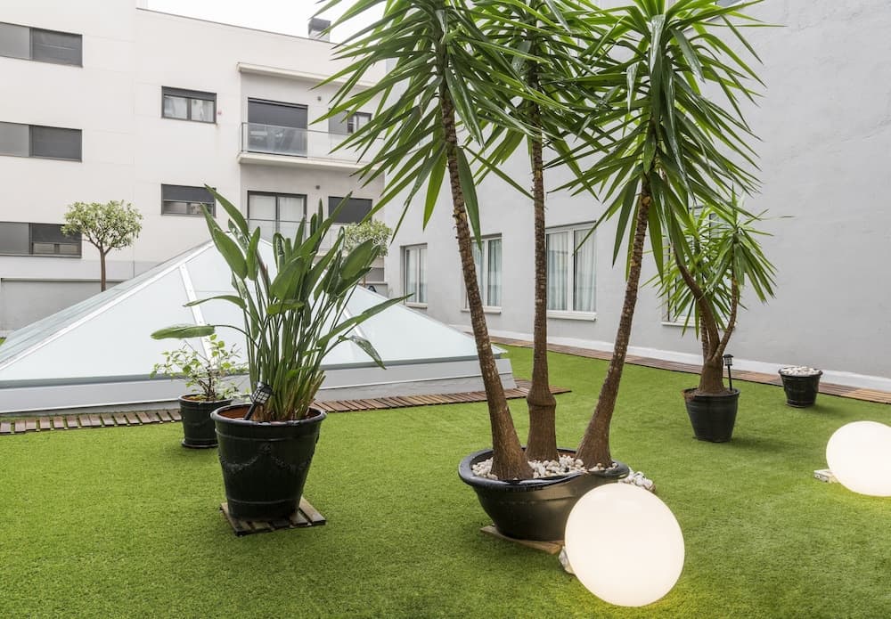 Hotel ILUNION Bel Art — 29