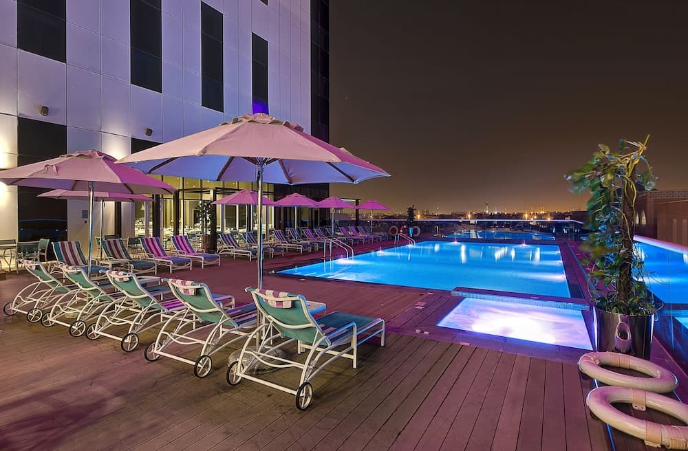 Premier Inn Dubai Ibn Battuta Mall — 24