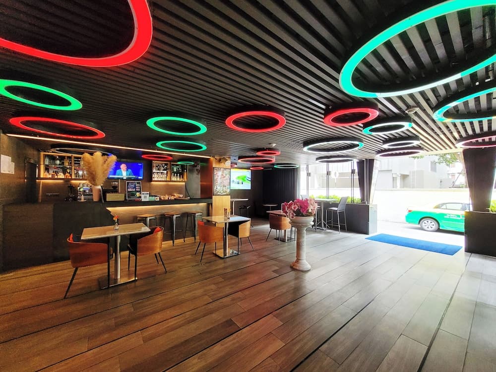 Citrus Suites Sukhumvit 6 by Compass Hospitality — 10