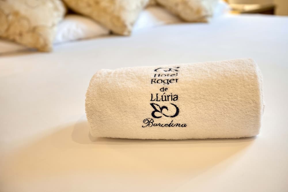 Hotel Roger de Lluria Barcelona — 7