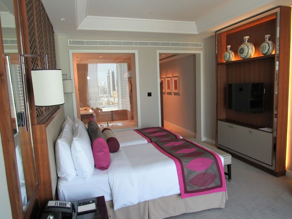 Taj Dubai — 19