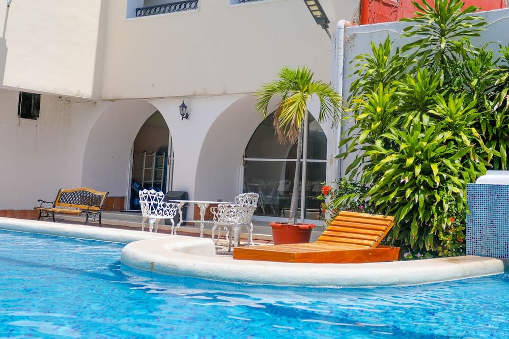 Hotel Maria de Lourdes Cancun — 10