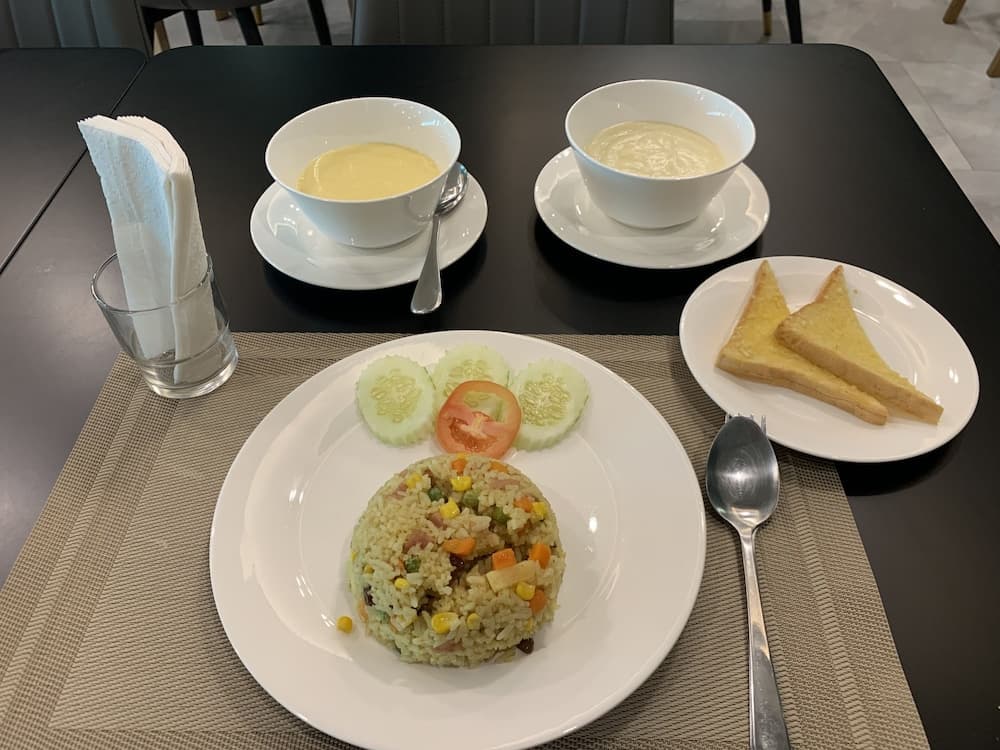 Thana Wisut Hotel — 23