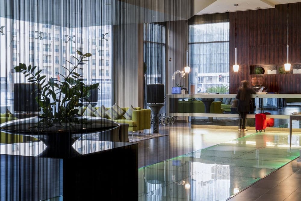 Centro Barsha — 3