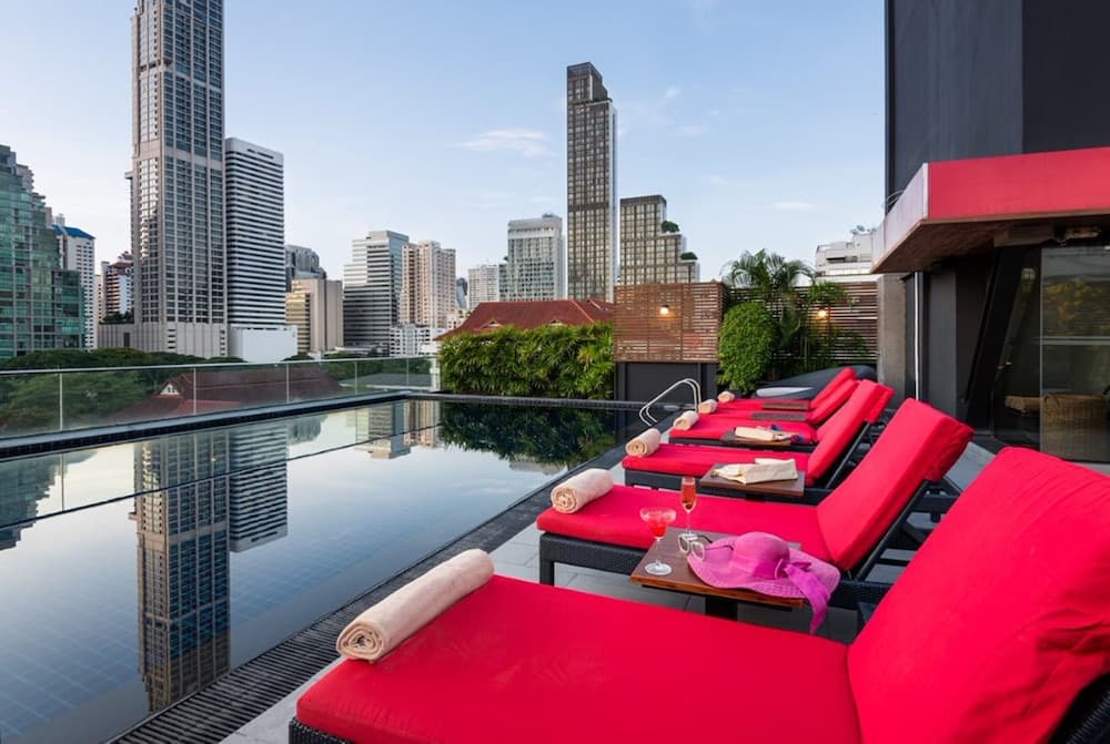 Maitria Mode Sukhumvit 15 Bangkok — 1