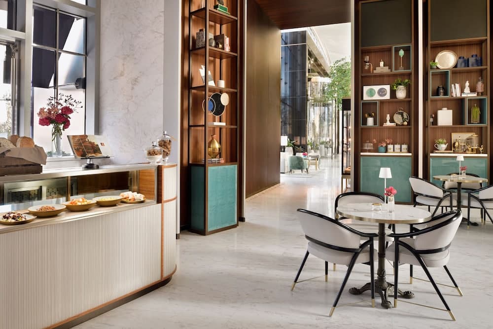 Address Sky View, Downtown Dubai — 27