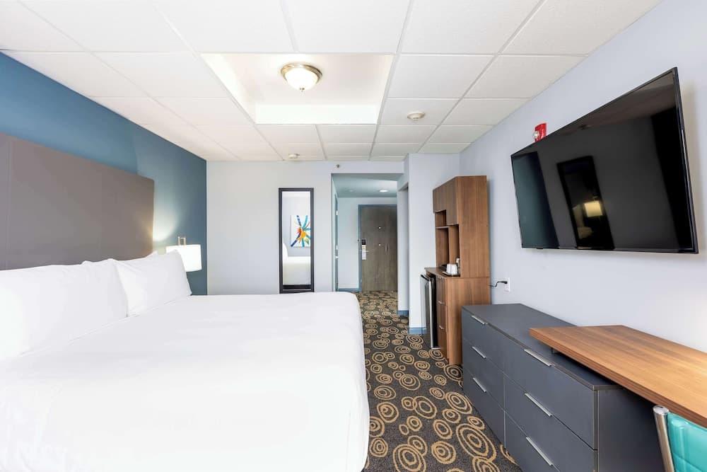 Regency Miami Flughafen Hotel by Sonesta — 1