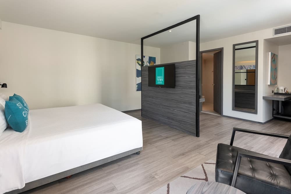 Cross Vibe Sukhumvit Hotel — 25