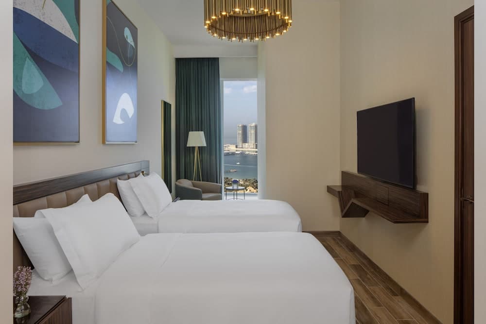Avani+ Palm View Dubai Hotel & Suites — 24