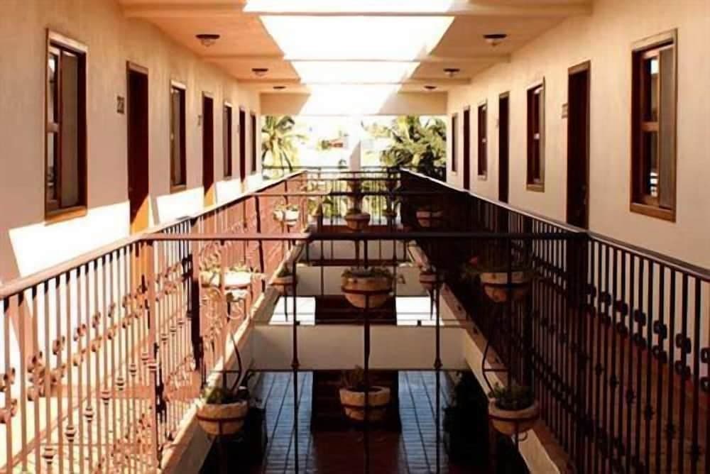 Cabo Cush Hotel — 7