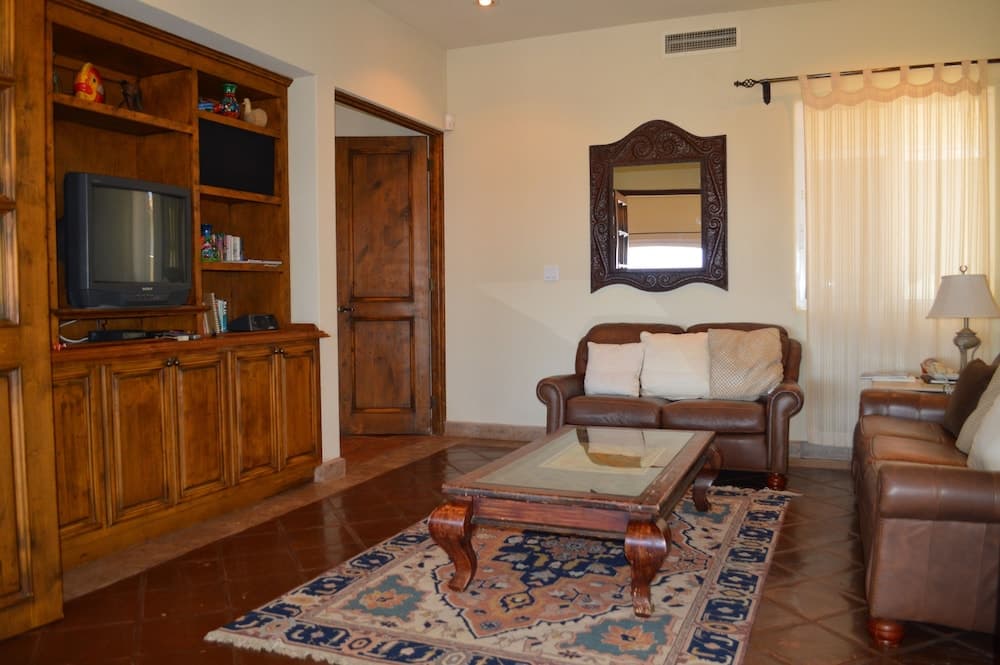 Cabo Vista — 16