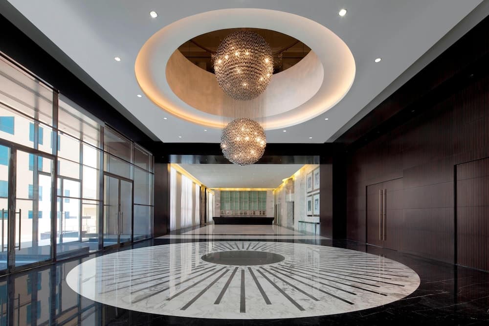 Le Meridien Dubai Hotel & Conference Centre — 9