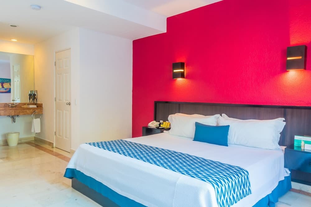 Illusion Boutique Hotel — 7
