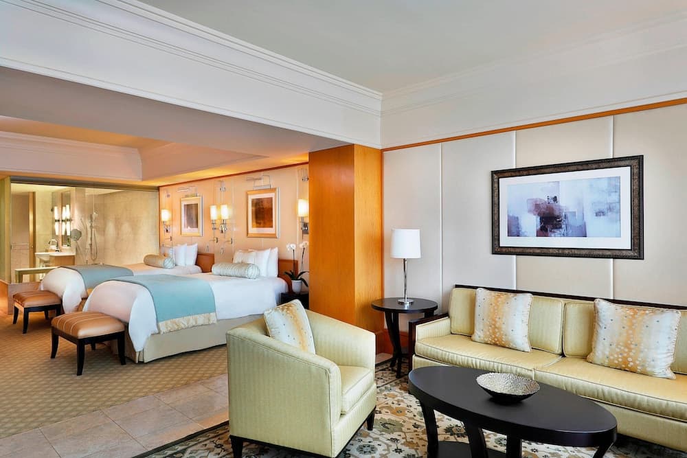 Das Ritz-Carlton, Dubai International Financial Centre — 10