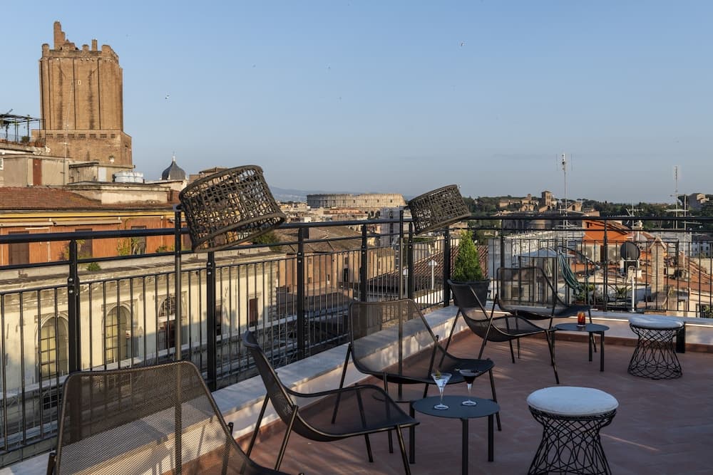 H10 Palazzo Galla — 20