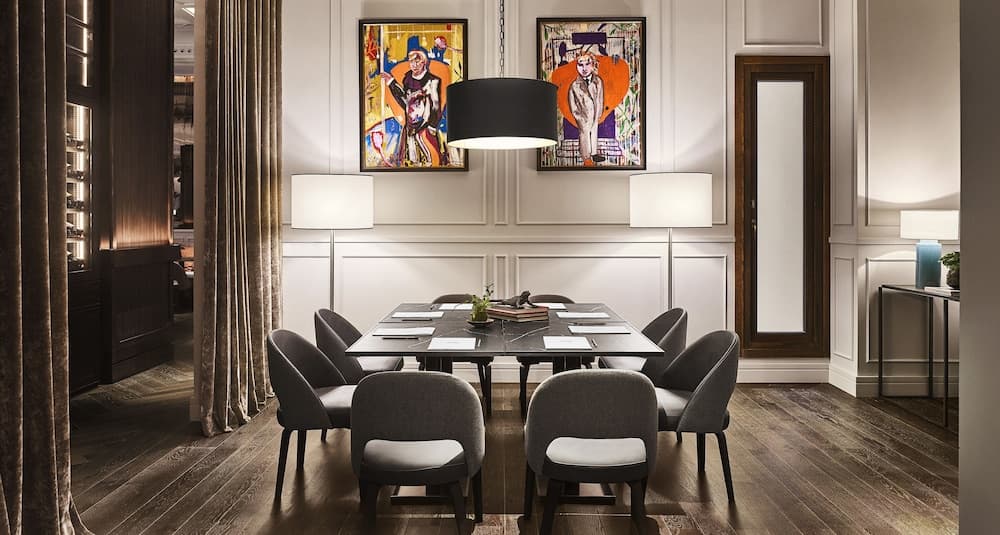 Grand Hotel Englisch — 3