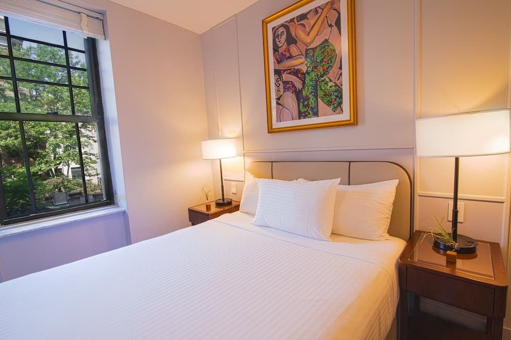 Hotel Belleclaire — 21