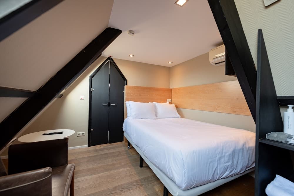 Catalonia Vondel Amsterdam — 4