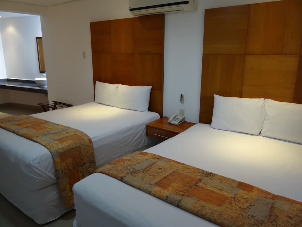 Suites Gaby Cancun — 10