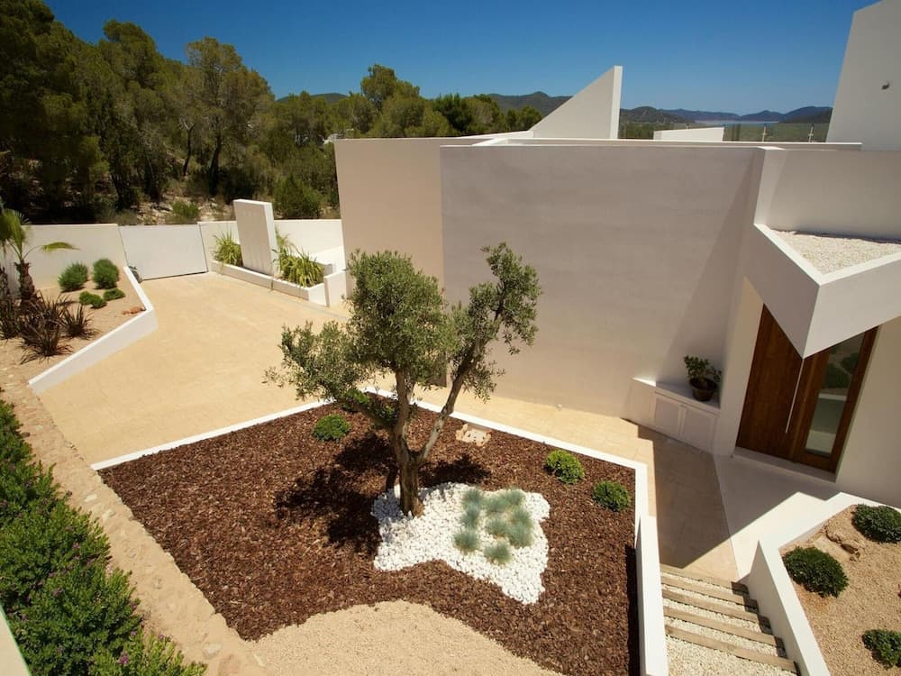 Casa de Vacaciones Moderna con Amplias Terrazas — 5