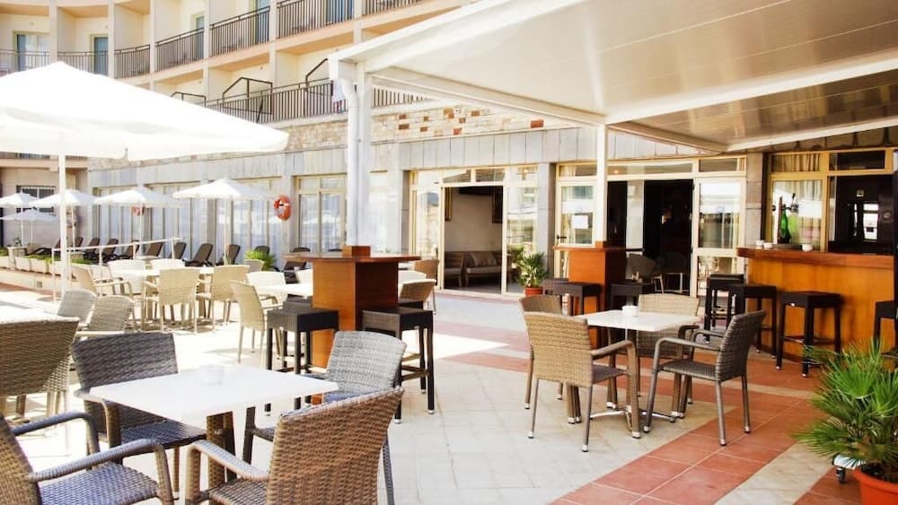 Hotel Iris — 14