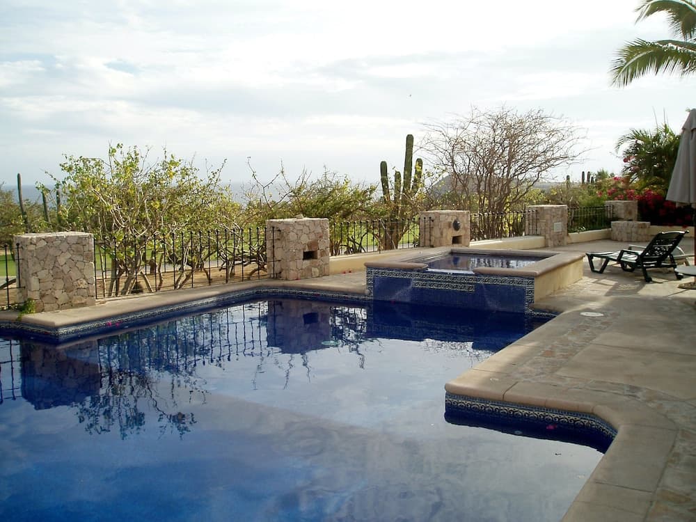 Cabo Vista — 2