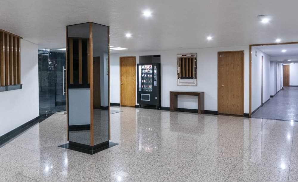Hotel San Lucas — 3