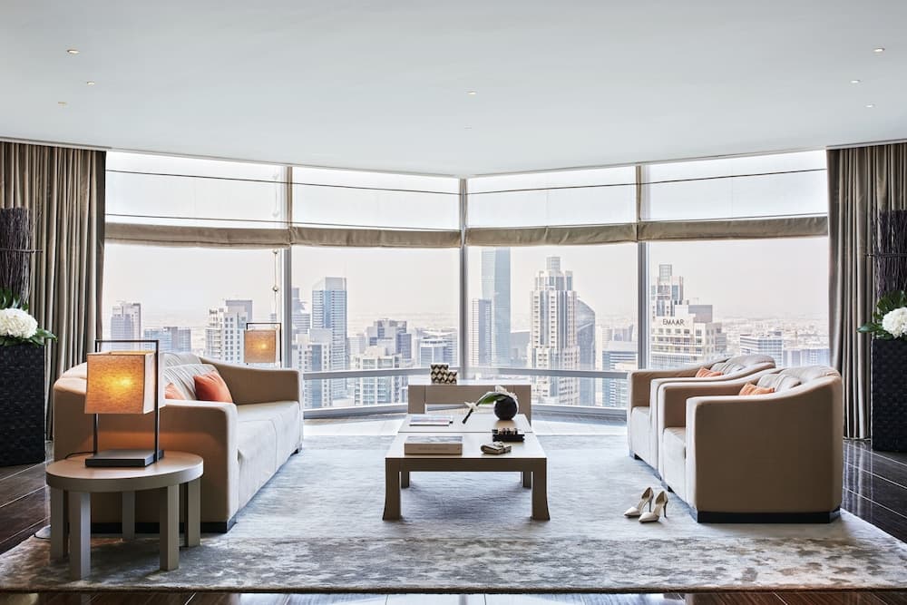 Armani Hotel Dubái, Burj Khalifa — 28