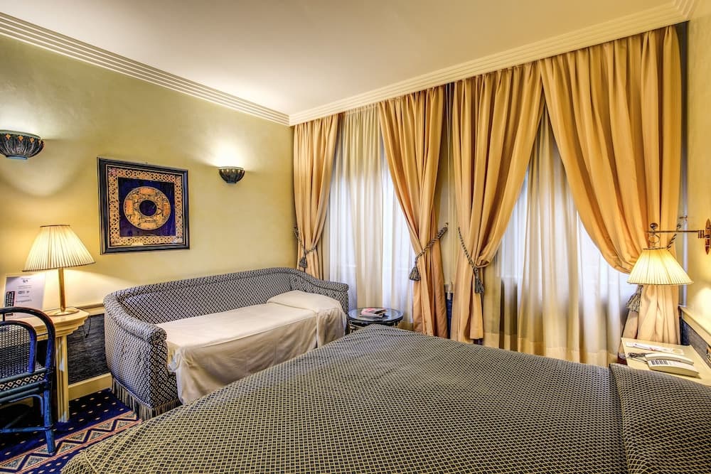 Auriga Hotel — 4