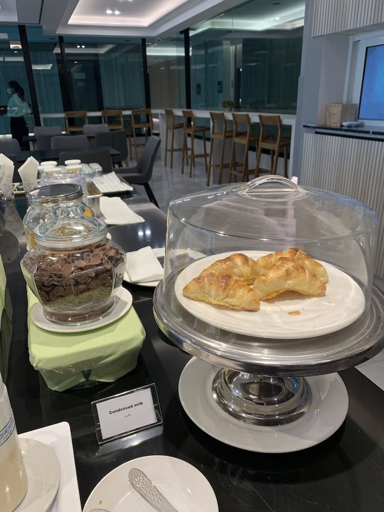 Thana Wisut Hotel — 25