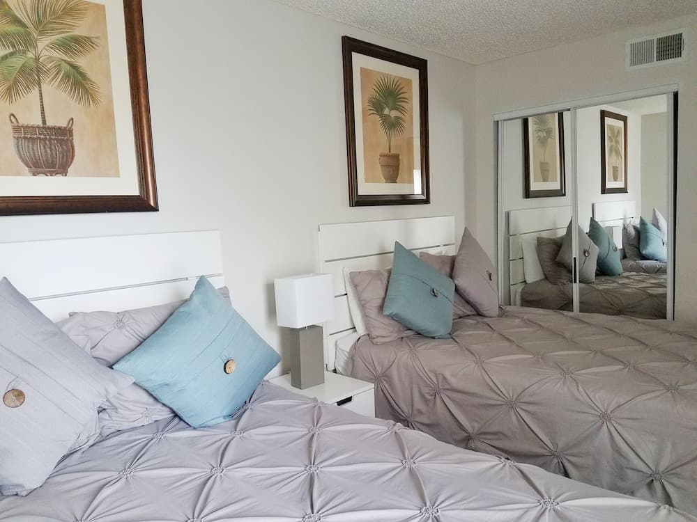 Parc Corniche Condominium Suite Hotel — 3