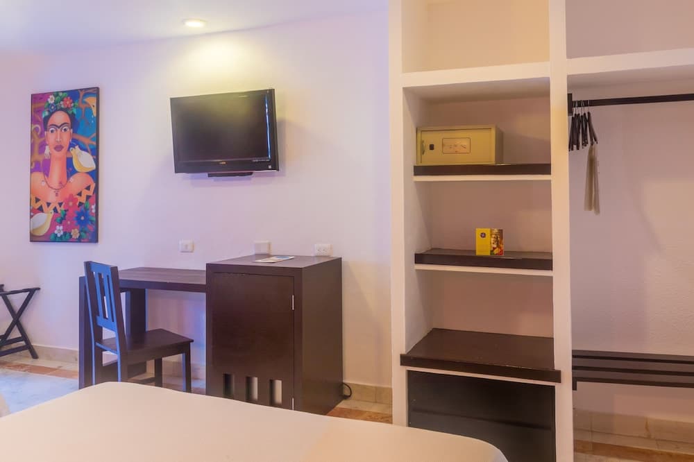 Illusion Boutique Hotel — 6